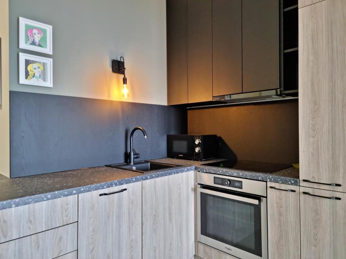 Apartment La Vie Omis Luaran gambar